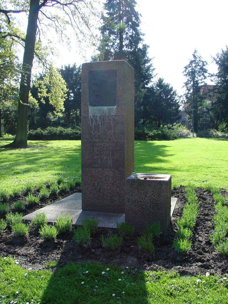 Anne Frank Eindhoven monument